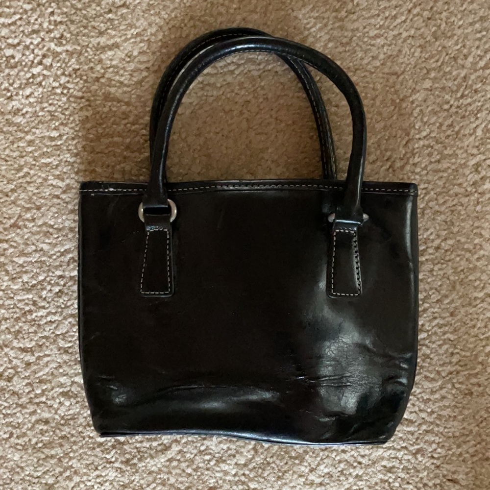 VINTAGE FOSSIL BLK LEATHER HAND BAG ADORABLE SWEET